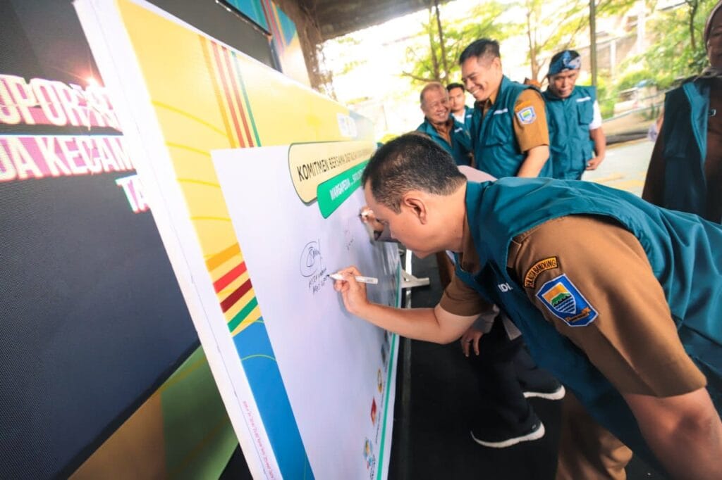 Mandalajati Jadi Percontohan RT RW Digital Kota Bandung, Aplikasi Wargapedia Permudah Pelayanan Publik