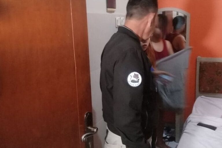 Polisi Gelar Razia di Hotel Kawasan Andir, Amankan Sembilan Orang Diduga Terlibat Prostitusi