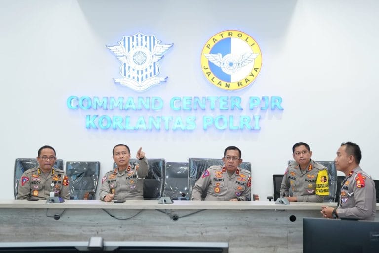 Kakorlantas Imbau Masyarakat Perhatikan Kecepatan dalam Perjalanan Saat Nikmati Libur Nataru