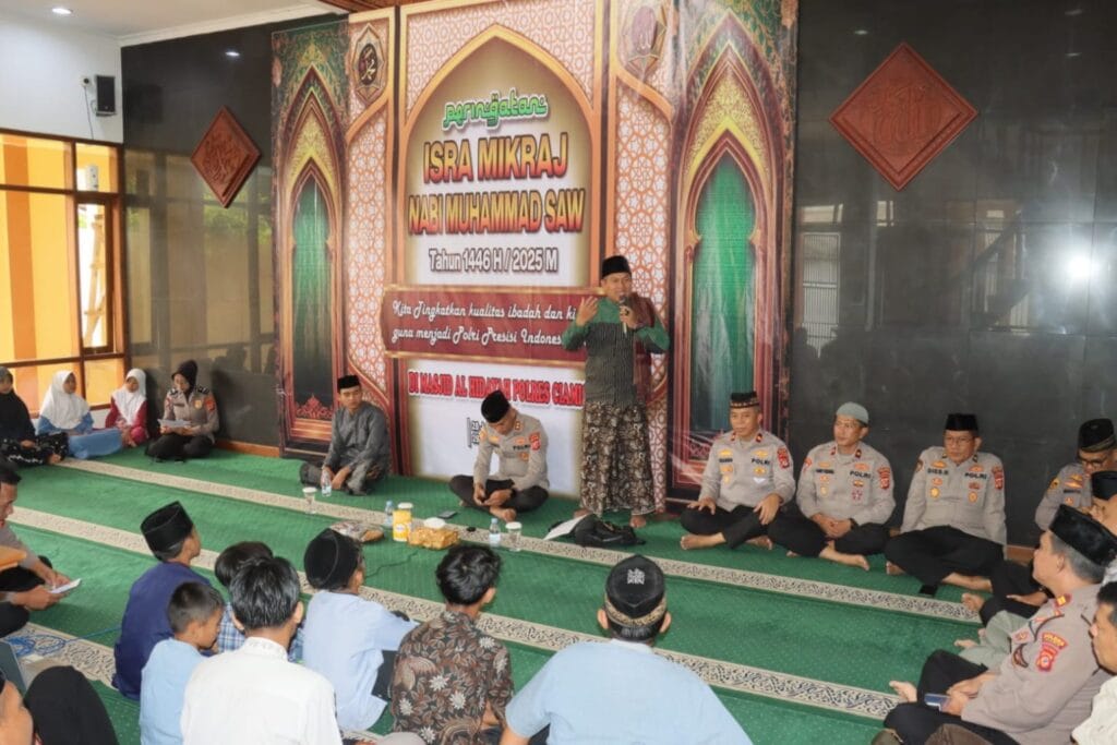 Polres Ciamis Gelar Peringatan Isra Miraj 1446 H, Tingkatkan Kualitas Ibadah dan Kinerja
