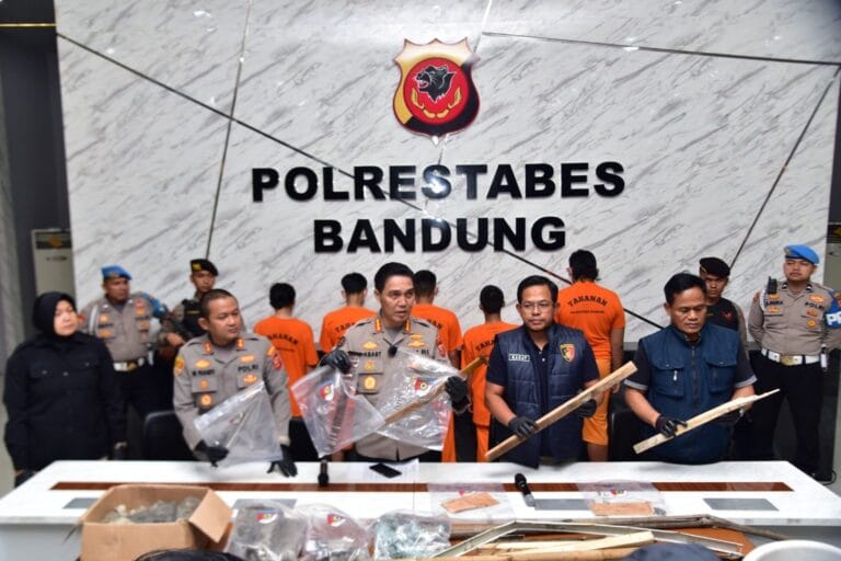 Respon Cepat, Polrestabes Bandung Tetapkan 5 Tersangka Penyerangan Kantor Pemuda Pancasila