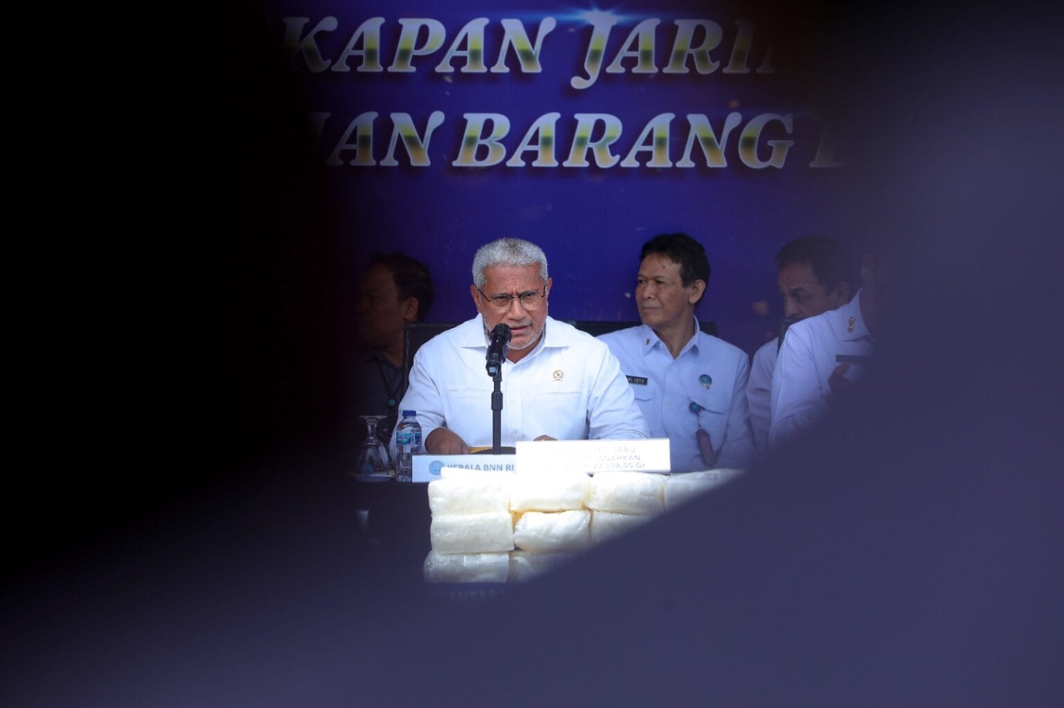 BNN RI MUSNAHKAN BARANG BUKTI NARKOTIKA: UNGKAP MODUS PENYELUNDUPAN VIA JASA TITIPAN