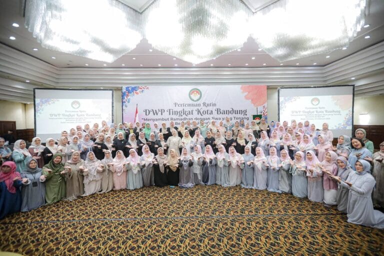 Menyambut Ramadan, DWP Kota Bandung Ajak Anggota Dekatkan Diri pada Al-Qur’an