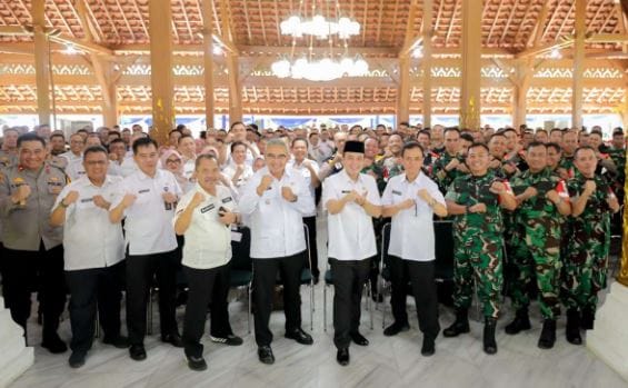 Program Prioritas Kota Bandung: Dukungan Penuh Tiga Pilar untuk Penanganan Sampah dan Pemulihan Ekonomi