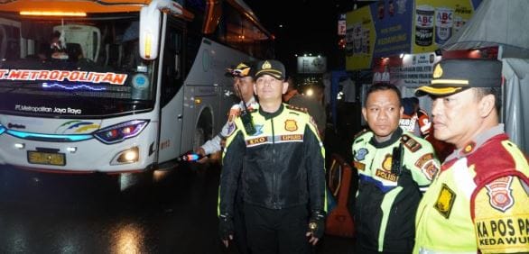 Antisipasi Gangguan Keamanan dan Kemacetan, Polres Cirebon Kota Tingkatkan Pemantauan Arus Balik