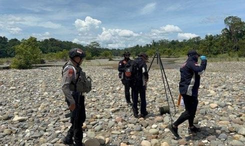 Rekonstruksi TKP Hilangnya Iptu Tomi di Papua Barat: Tantangan di Tengah Ancaman KKB