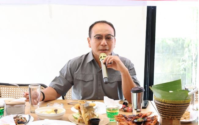 Sinergi Polri-Media: Kapolda Riau Ajak Wartawan Bersama Tangani Karhutla