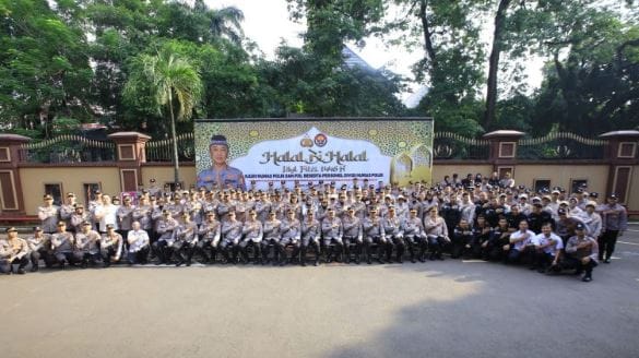 Promosi Jabatan di Divisi Humas Polri: Kombes Hendra Rochmawan Jadi Kabidhumas Polda Jabar