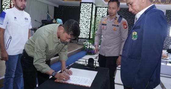 Pelantikan Pengurus PBSI Jabar Diwarnai Halal Bihalal: Perkuat Silaturahmi untuk Prestasi Gemilang