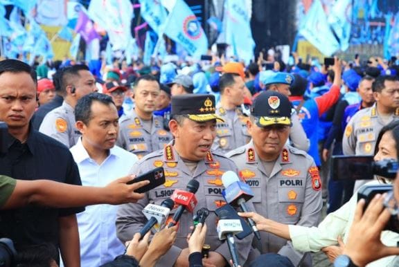 Selamat Hari Buruh! Kapolri Serukan Sinergi untuk Kemajuan Bangsa