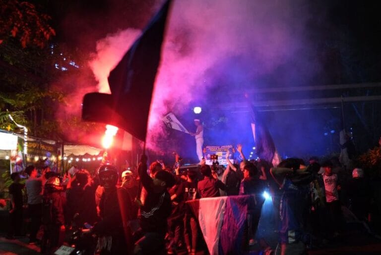 Euforia Juara Persib, KDM Imbau Bobotoh Jaga Keamanan dan Ketertiban