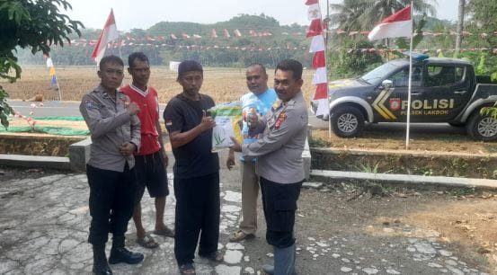 Polsek Lakbok Salurkan Bibit Jagung, Dukung Ketahanan Pangan di Purwadadi